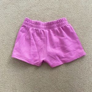 pink shorts
